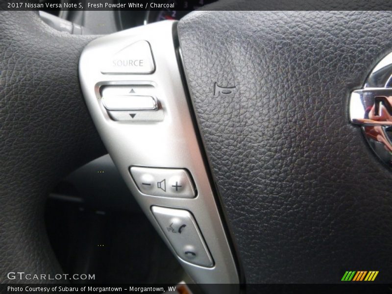 Fresh Powder White / Charcoal 2017 Nissan Versa Note S