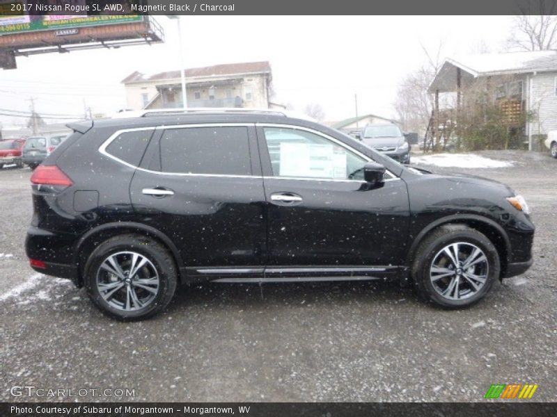 Magnetic Black / Charcoal 2017 Nissan Rogue SL AWD