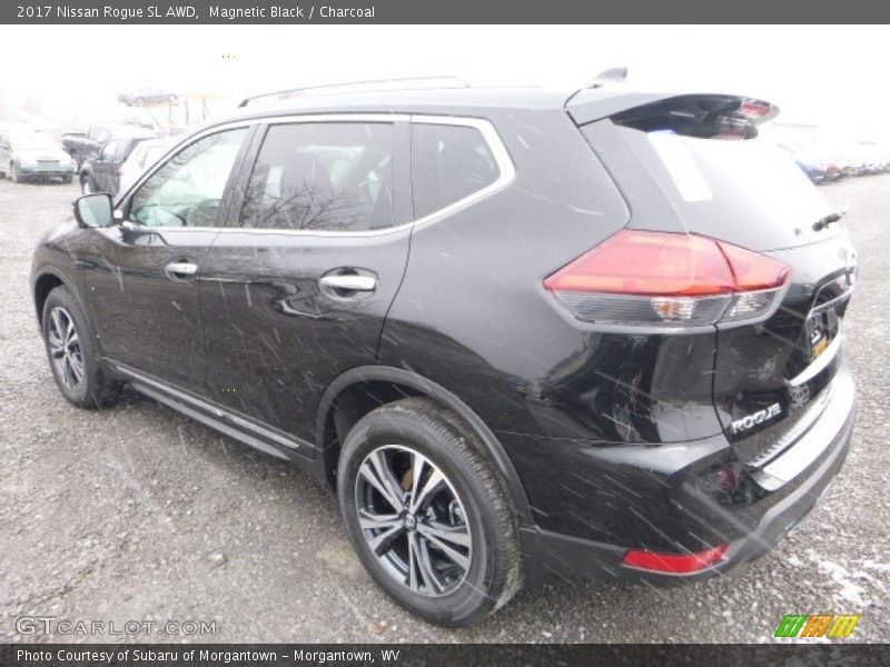 Magnetic Black / Charcoal 2017 Nissan Rogue SL AWD