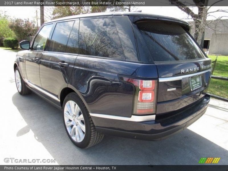 Loire Blue Metallic / Espresso/Almond 2017 Land Rover Range Rover Supercharged