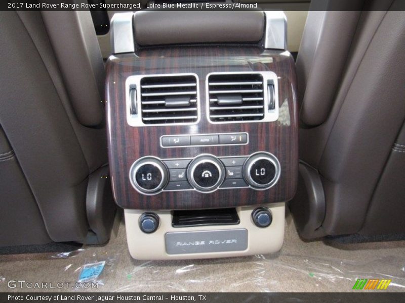 Loire Blue Metallic / Espresso/Almond 2017 Land Rover Range Rover Supercharged