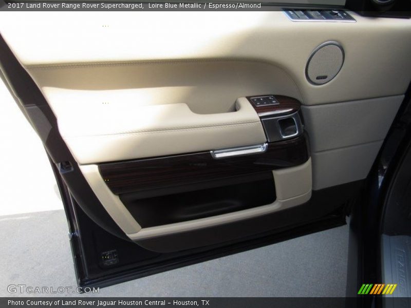Loire Blue Metallic / Espresso/Almond 2017 Land Rover Range Rover Supercharged