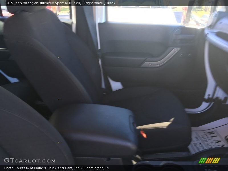 Bright White / Black 2015 Jeep Wrangler Unlimited Sport RHD 4x4