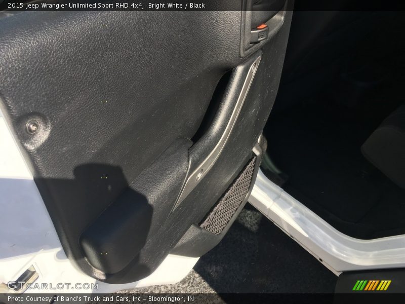 Bright White / Black 2015 Jeep Wrangler Unlimited Sport RHD 4x4