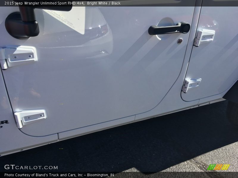 Bright White / Black 2015 Jeep Wrangler Unlimited Sport RHD 4x4