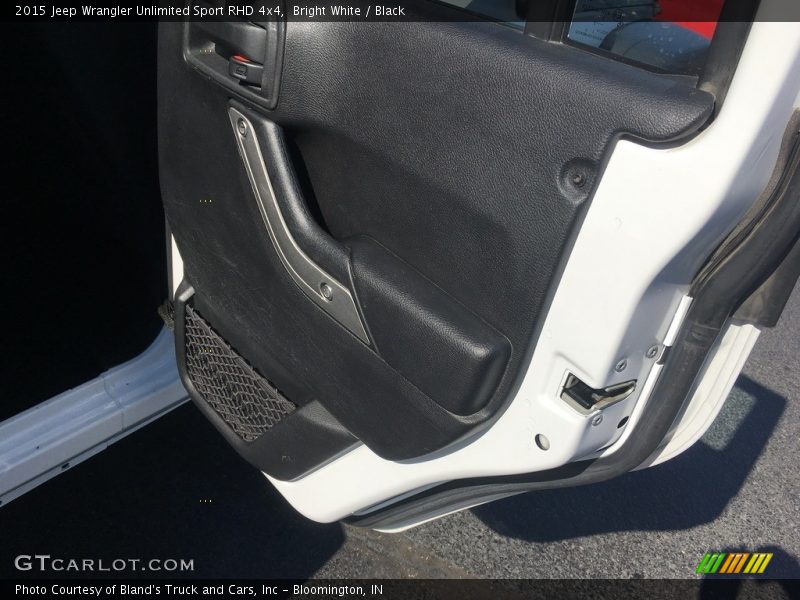 Bright White / Black 2015 Jeep Wrangler Unlimited Sport RHD 4x4
