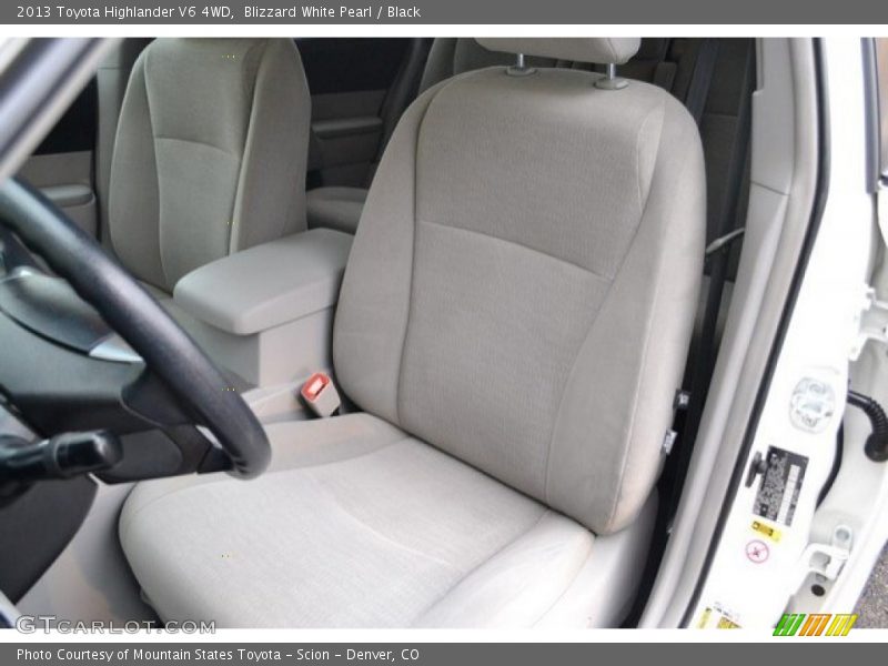Blizzard White Pearl / Black 2013 Toyota Highlander V6 4WD