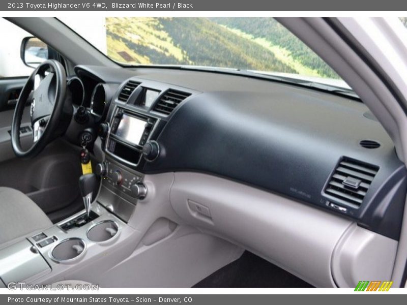 Blizzard White Pearl / Black 2013 Toyota Highlander V6 4WD