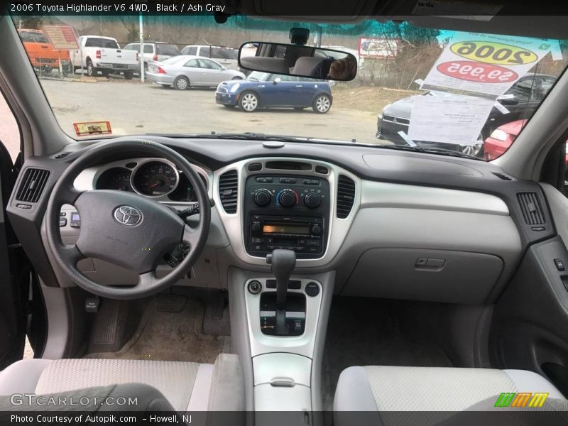 Black / Ash Gray 2006 Toyota Highlander V6 4WD