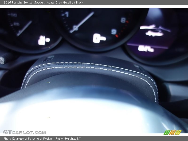 Agate Grey Metallic / Black 2016 Porsche Boxster Spyder