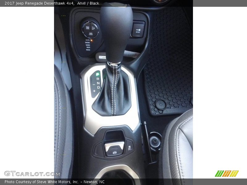 Anvil / Black 2017 Jeep Renegade Deserthawk 4x4