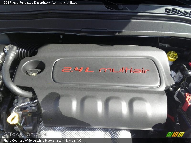 Anvil / Black 2017 Jeep Renegade Deserthawk 4x4