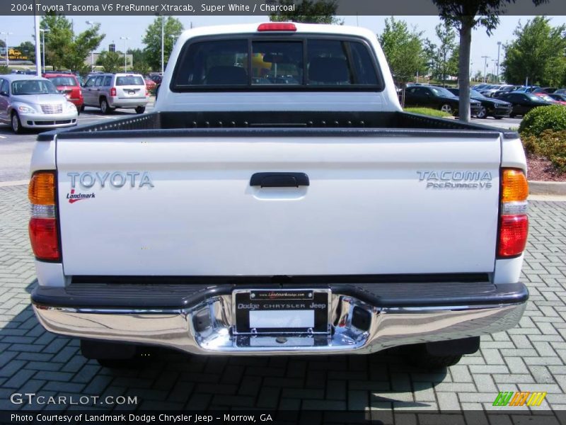 Super White / Charcoal 2004 Toyota Tacoma V6 PreRunner Xtracab