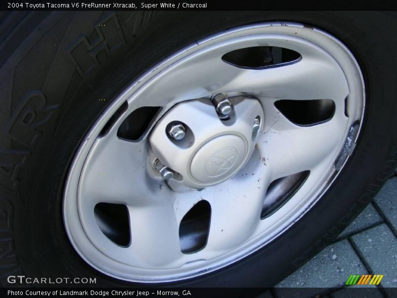 Super White / Charcoal 2004 Toyota Tacoma V6 PreRunner Xtracab