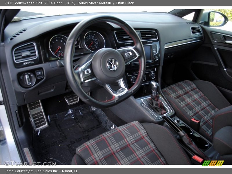 Reflex Silver Metallic / Titan Black 2016 Volkswagen Golf GTI 4 Door 2.0T S