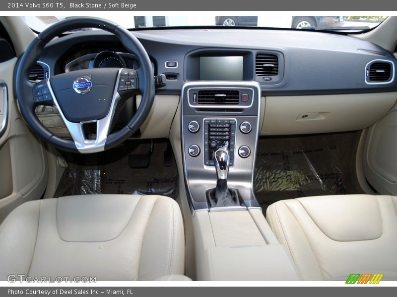 Black Stone / Soft Beige 2014 Volvo S60 T5