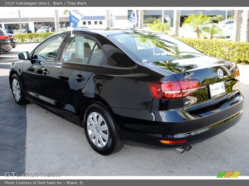 Black / Titan Black 2016 Volkswagen Jetta S