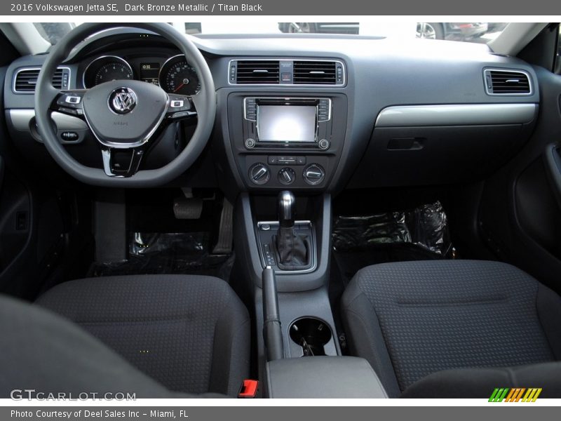 Dashboard of 2016 Jetta SE