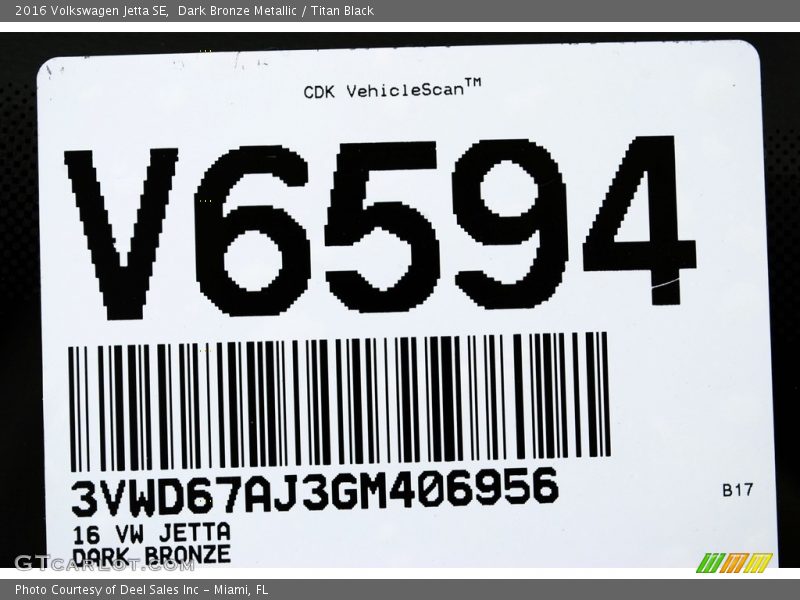 Dark Bronze Metallic / Titan Black 2016 Volkswagen Jetta SE