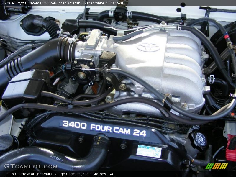 Super White / Charcoal 2004 Toyota Tacoma V6 PreRunner Xtracab