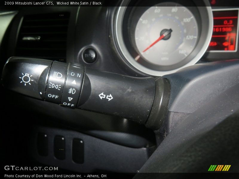 Wicked White Satin / Black 2009 Mitsubishi Lancer GTS