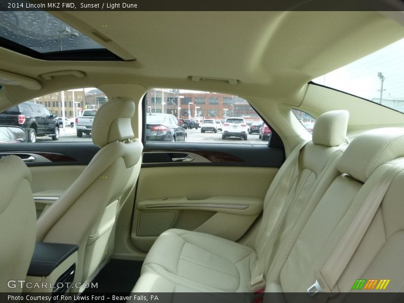 Sunset / Light Dune 2014 Lincoln MKZ FWD
