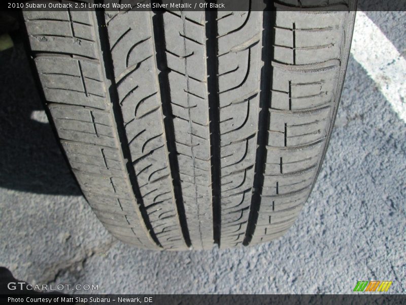 Steel Silver Metallic / Off Black 2010 Subaru Outback 2.5i Limited Wagon