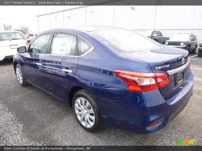 Deep Blue Pearl / Marble Gray 2017 Nissan Sentra S