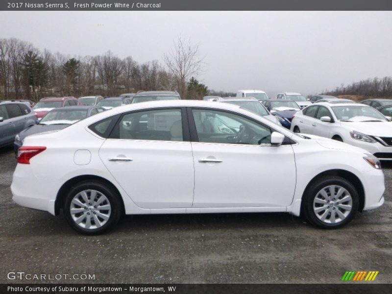 Fresh Powder White / Charcoal 2017 Nissan Sentra S