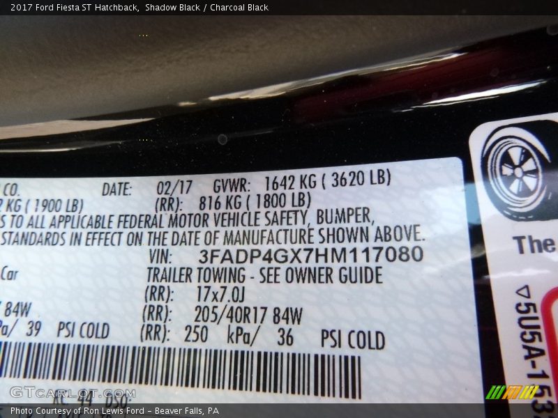 Shadow Black / Charcoal Black 2017 Ford Fiesta ST Hatchback