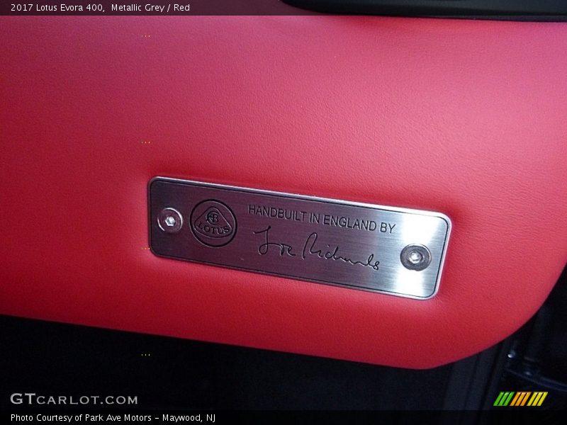 Metallic Grey / Red 2017 Lotus Evora 400