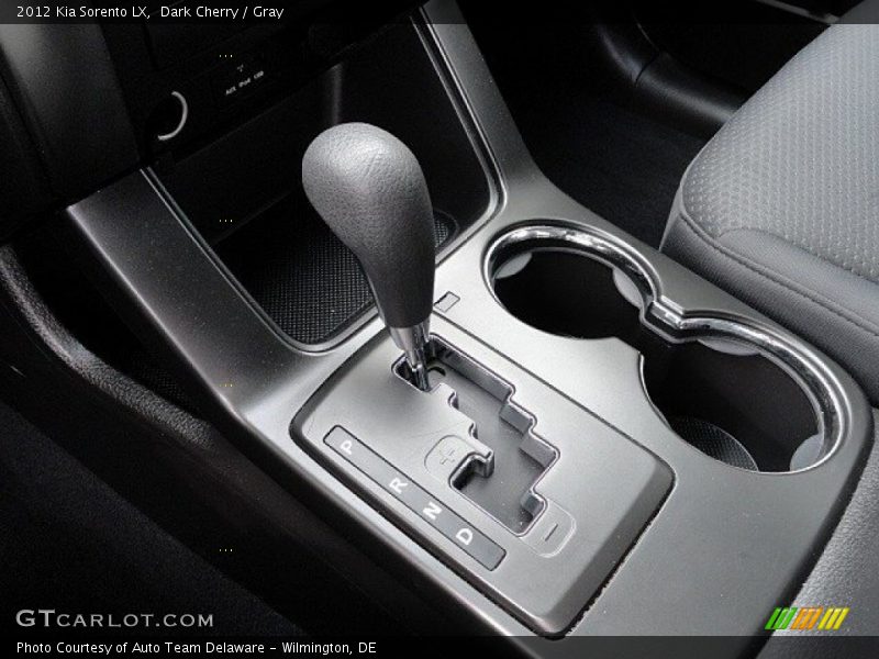 Dark Cherry / Gray 2012 Kia Sorento LX