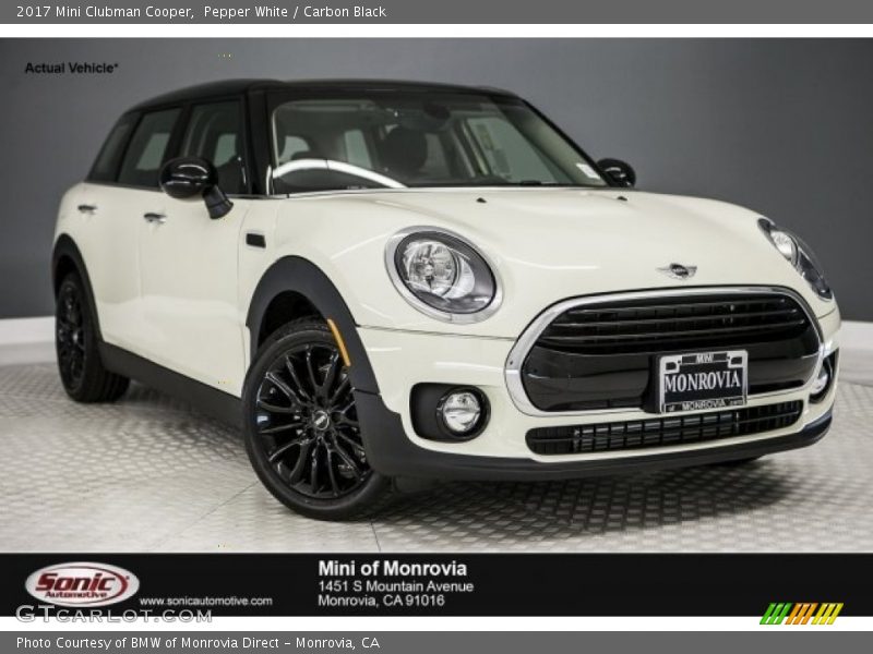 Pepper White / Carbon Black 2017 Mini Clubman Cooper