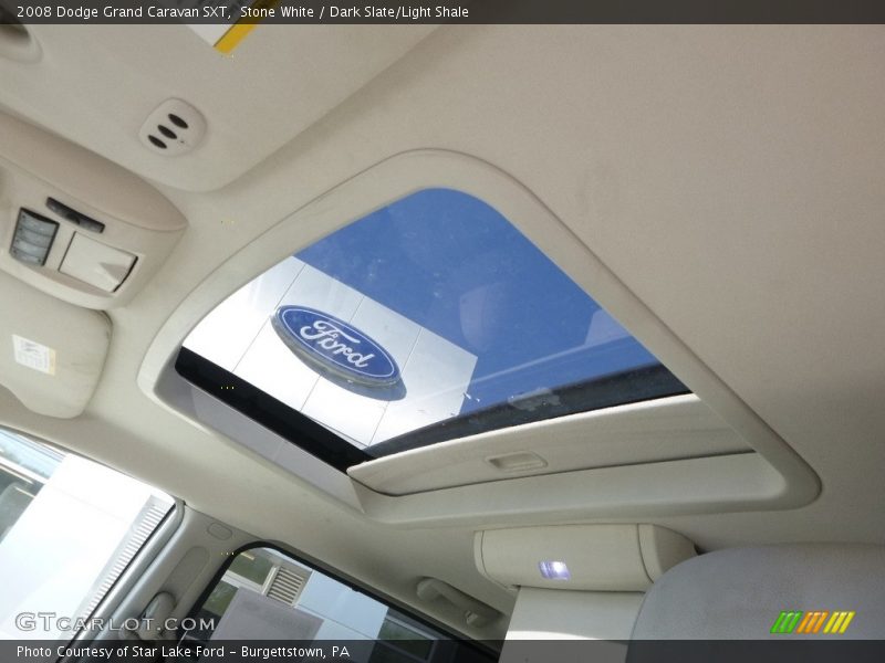 Stone White / Dark Slate/Light Shale 2008 Dodge Grand Caravan SXT