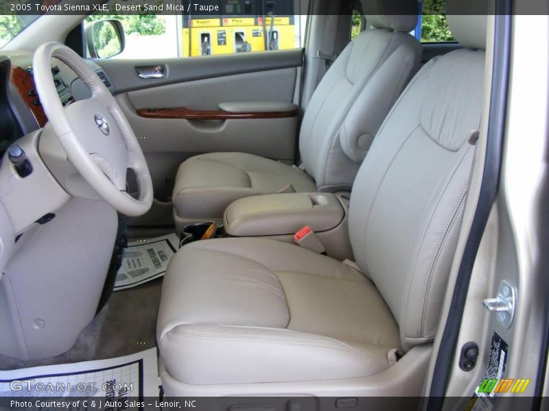 Desert Sand Mica / Taupe 2005 Toyota Sienna XLE