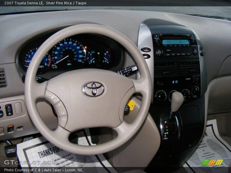 Silver Pine Mica / Taupe 2007 Toyota Sienna LE