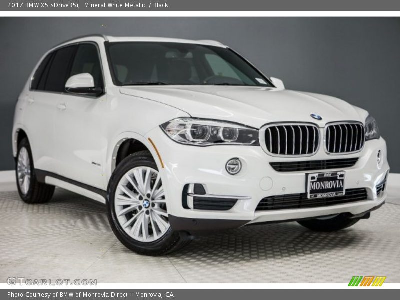 Mineral White Metallic / Black 2017 BMW X5 sDrive35i