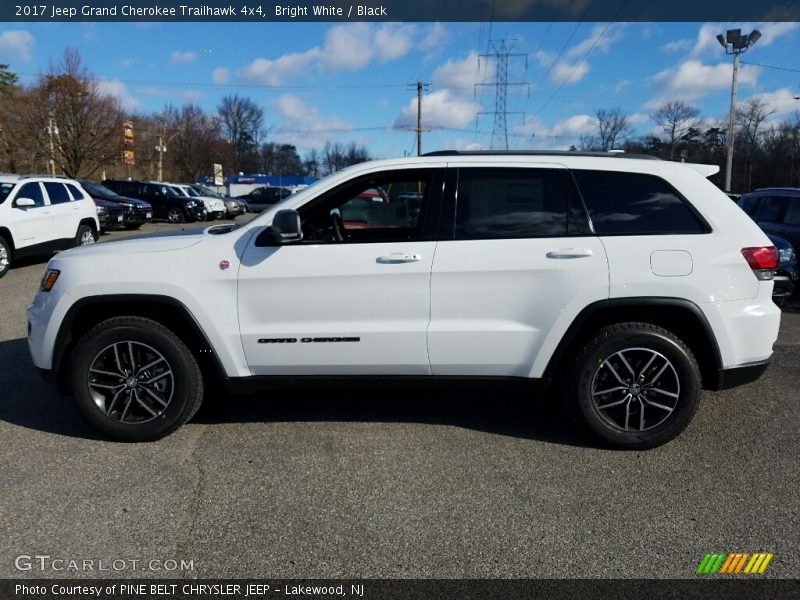Bright White / Black 2017 Jeep Grand Cherokee Trailhawk 4x4
