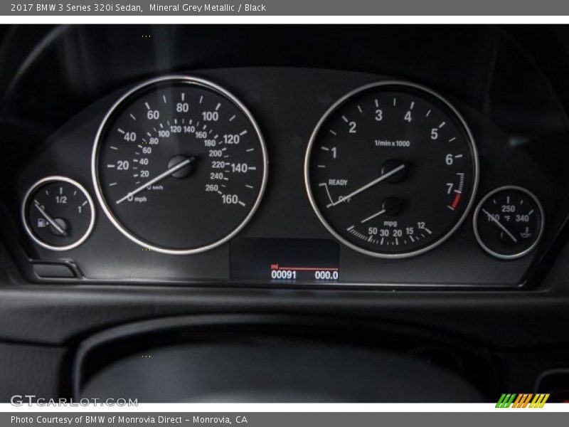Mineral Grey Metallic / Black 2017 BMW 3 Series 320i Sedan