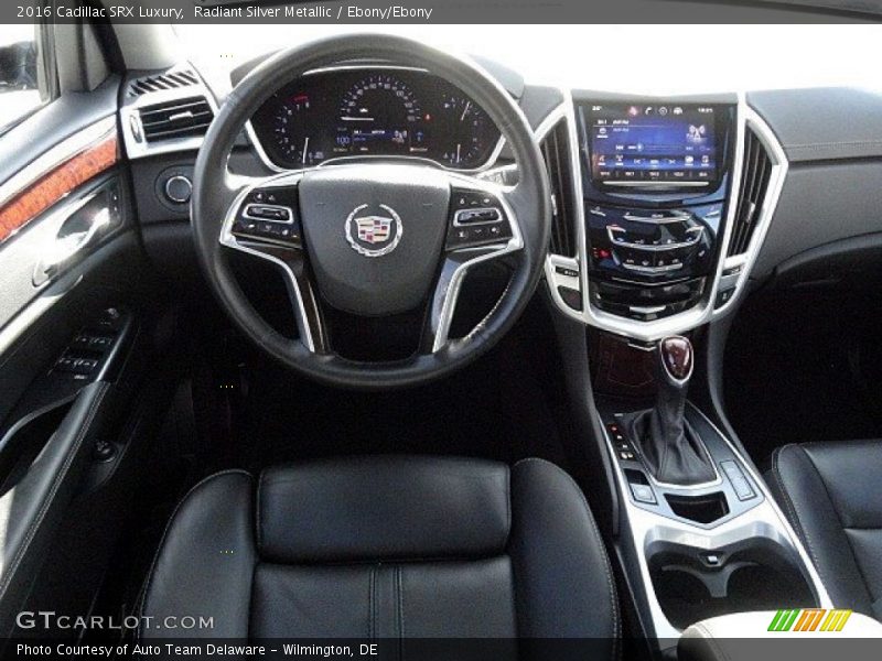 Radiant Silver Metallic / Ebony/Ebony 2016 Cadillac SRX Luxury