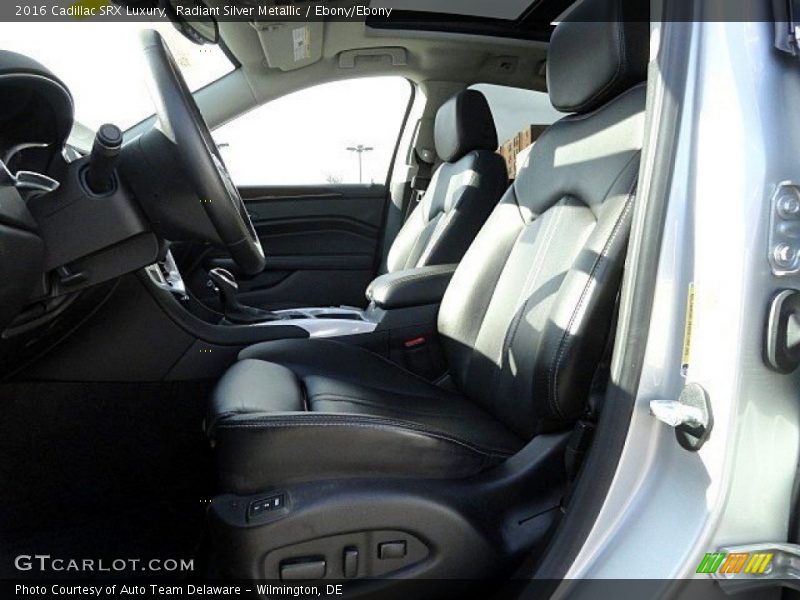 Radiant Silver Metallic / Ebony/Ebony 2016 Cadillac SRX Luxury