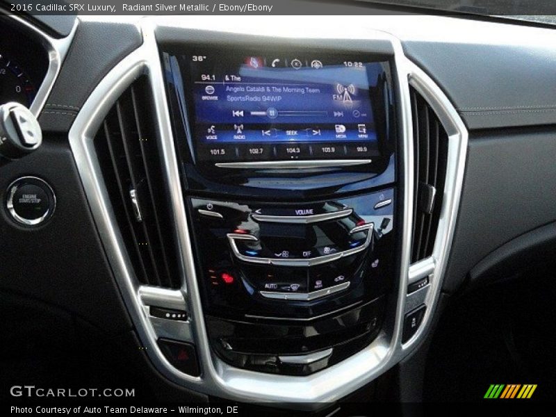 Radiant Silver Metallic / Ebony/Ebony 2016 Cadillac SRX Luxury