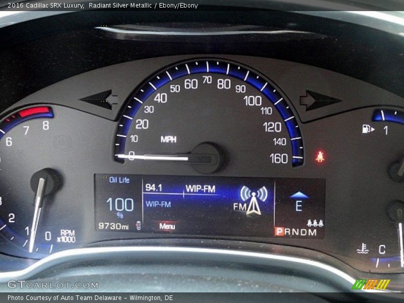 Radiant Silver Metallic / Ebony/Ebony 2016 Cadillac SRX Luxury