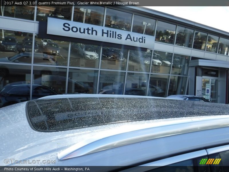 Glacier White Metallic / Nougat Brown 2017 Audi Q7 3.0T quattro Premium Plus
