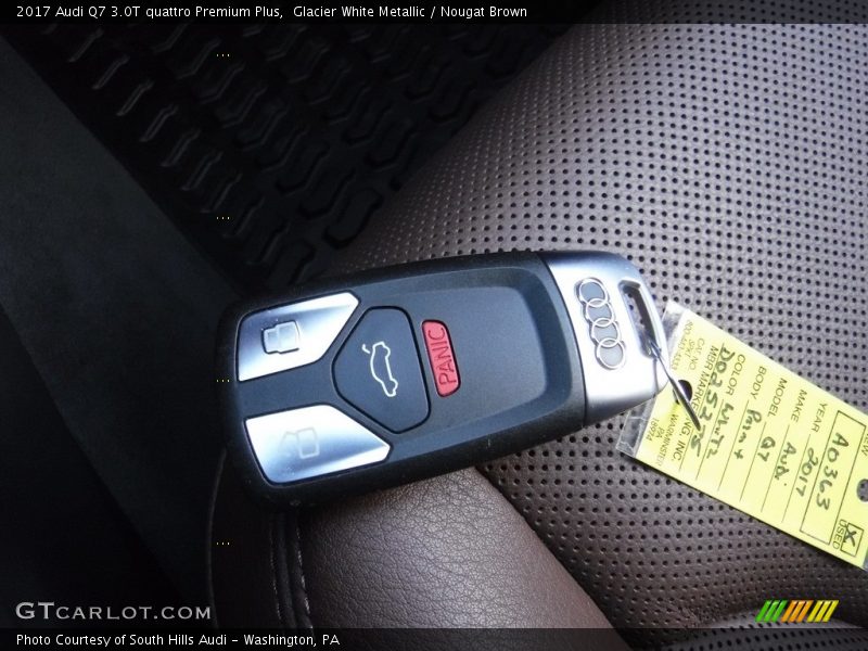 Glacier White Metallic / Nougat Brown 2017 Audi Q7 3.0T quattro Premium Plus