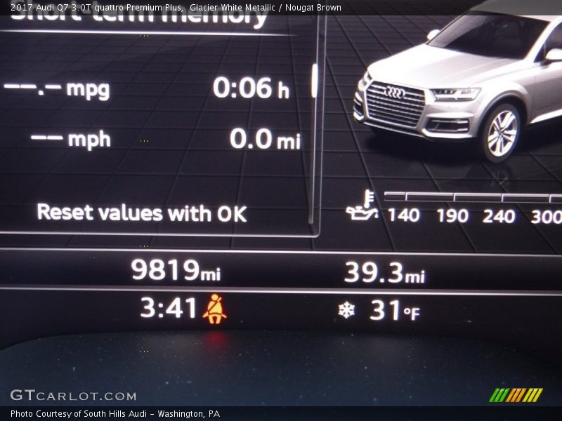 Glacier White Metallic / Nougat Brown 2017 Audi Q7 3.0T quattro Premium Plus