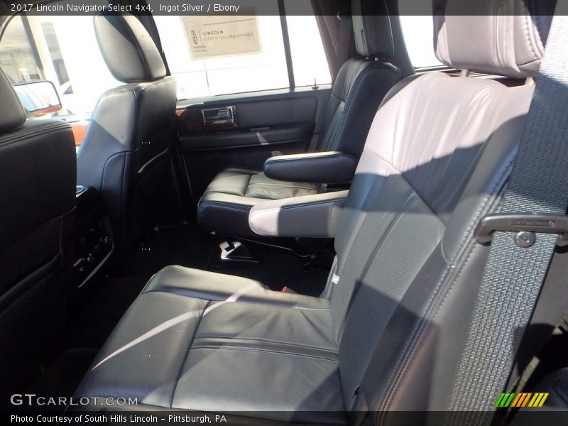 Ingot Silver / Ebony 2017 Lincoln Navigator Select 4x4