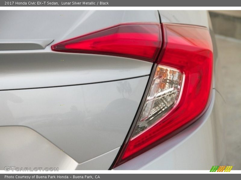 Lunar Silver Metallic / Black 2017 Honda Civic EX-T Sedan