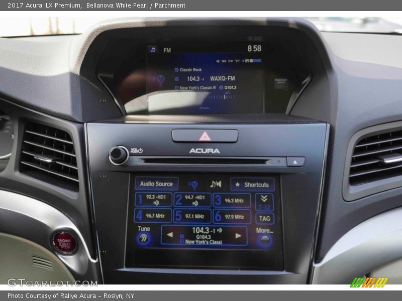 Bellanova White Pearl / Parchment 2017 Acura ILX Premium