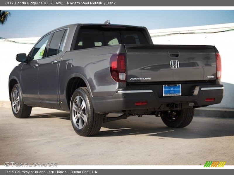 Modern Steel Metallic / Black 2017 Honda Ridgeline RTL-E AWD